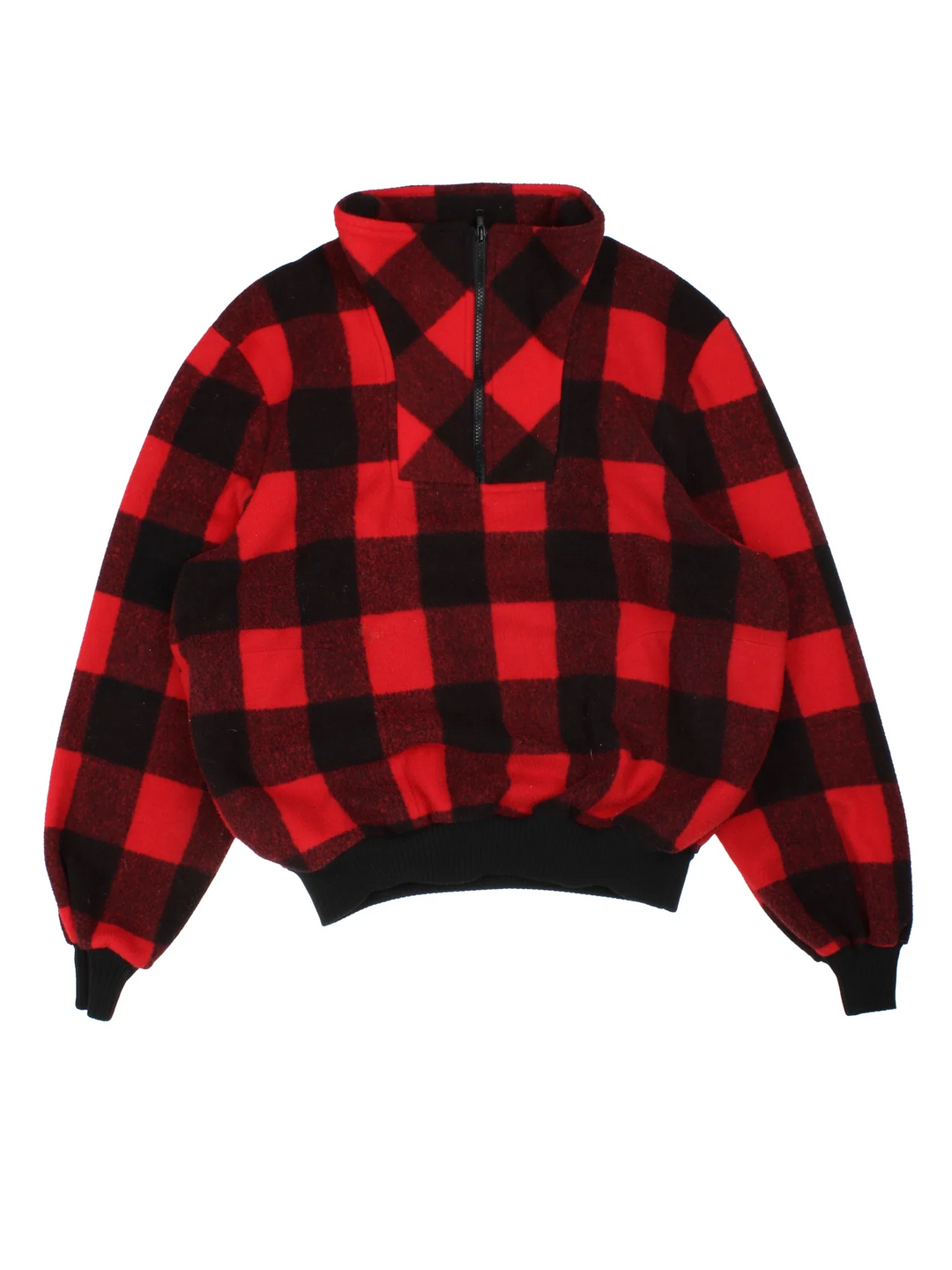 Vintage Penfield Buffalo Plaid Fleece in a red and black colourway. 1/4 zips up closure and has side pockets.