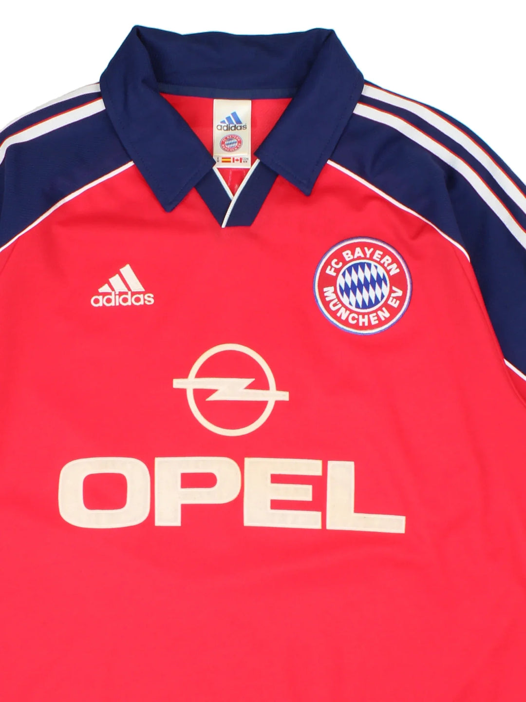 1999/01 Bayern Munich Adidas Football Shirt in the red home kit colourway, features embroidered logos and badge on the front, classic three stripe along the sleeve and large sponsor on the front.