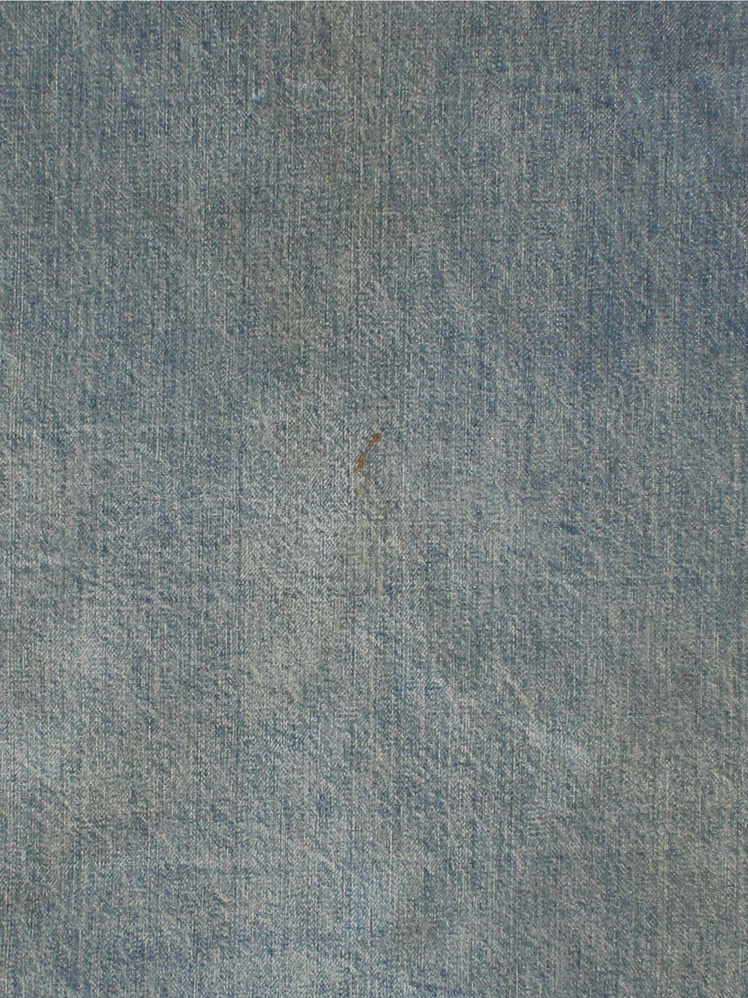 Vintage Carter's Denim Vest in a blue colourway. Buttons up and has multiple pockets, and is insulated with a sherpa lining.