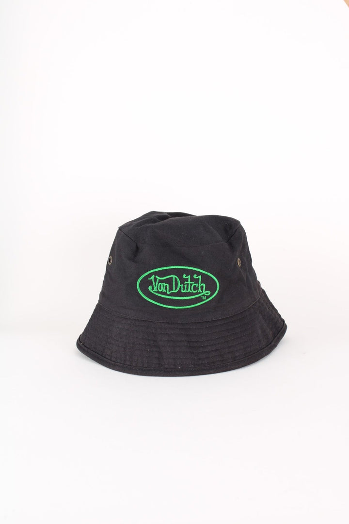 Y2K Von Dutch Reversible Bucket Hat in either a black or beige colourway options, and has the logo embroidered on.