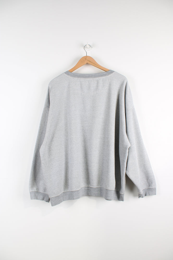 Vintage Kentucky Wildcats sweatshirt in grey with spell-out and logo across the chest.