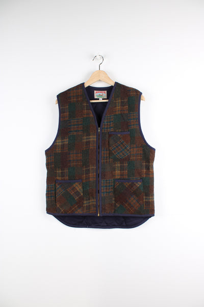 Vintage Adirondack flannel vest, brown, green and brown colourway. Zip up with multiple pockets. 
