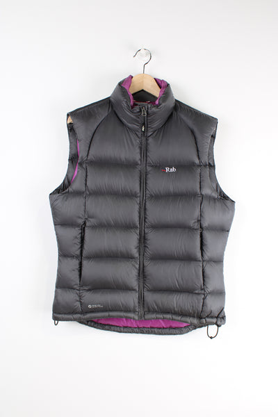 Vintage Rab silver/grey zip through puffer gilet, features signature logo on the chest and zip up pockets
