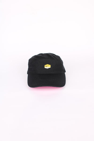 00's Nike Air Max, Tailwind Dri-fit cap in black, but pink under the peak, 100% polyester, adjustable strap, and logos on the front and back. 