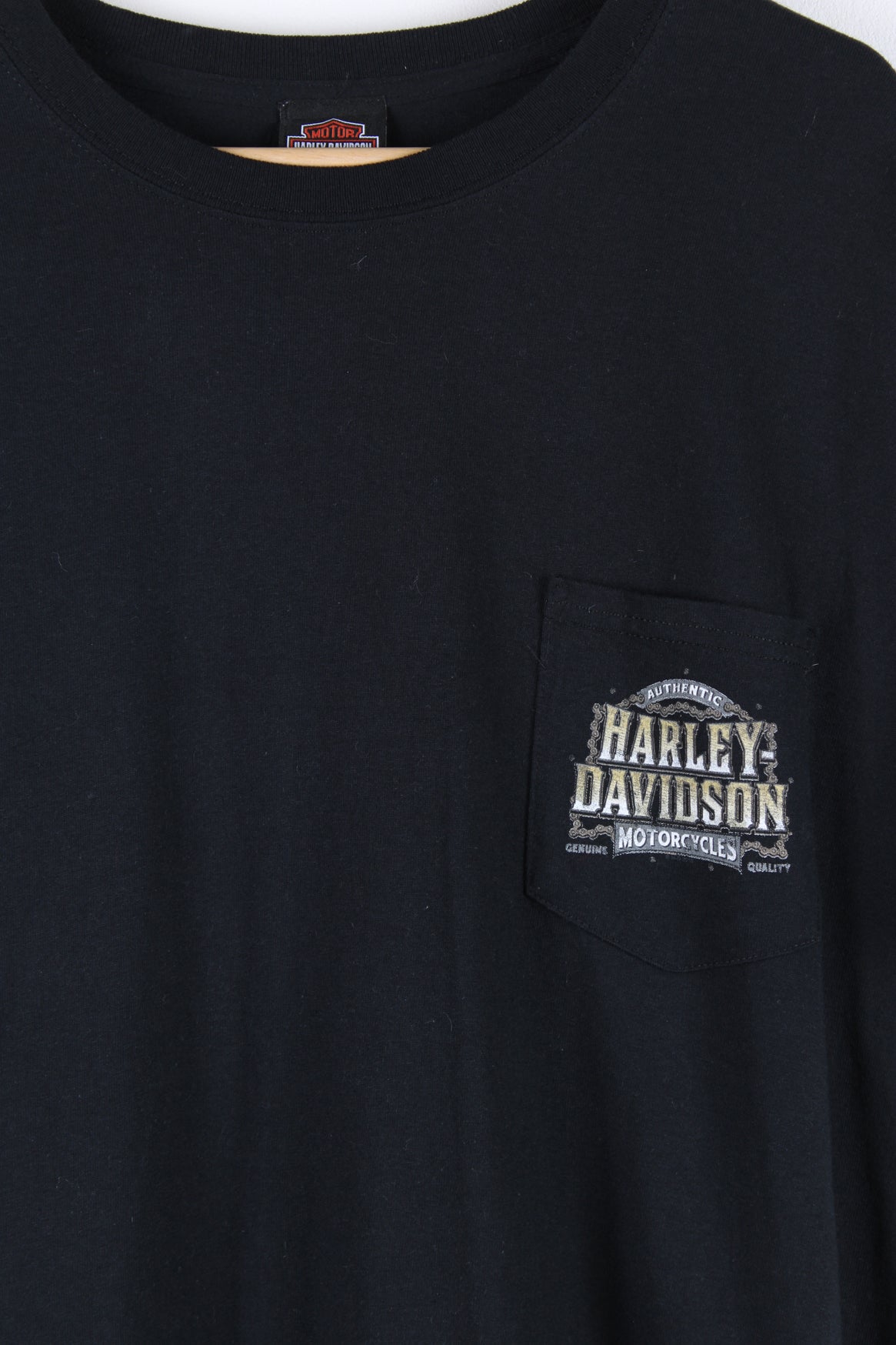 Harley-Davidson ブラック Tシャツ Mサイズ Harley Davidson 105 Years T-Shirt-Women's Size Medium-Color