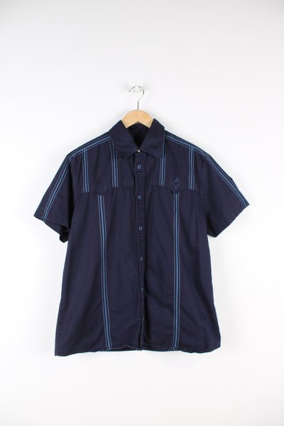 00's navy blue Diesel cotton button up shirt, features embroidered striped detailing and logo on the chest