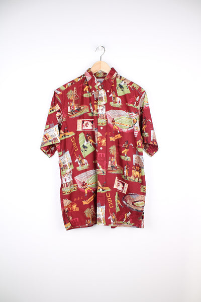 Red University of Southern California Trojans/ American football Hawaiian Shirt with all over print. Made by Reyn Spooner. good condition  Size in Label:  Mens M
