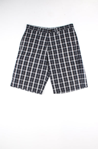 Dickies cotton black and grey checkered shorts with embroidered logo on the back of the waist band 