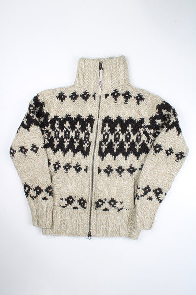 00's remake of a Cowichan style knit cardigan with Fair Isle design. Made by the brand LBT (little Big) from 100% wool and closes with a full zip.  good condition  Size in Label:  Size L - Measures more like a Size Small