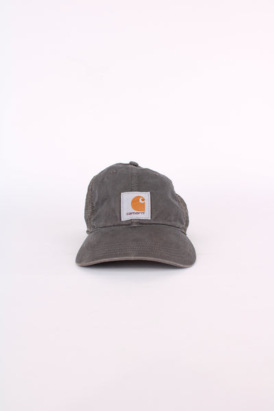 Vintage grey Carhartt cap with mesh back and patch logo on the front. Has an adjustable strap at the back. 