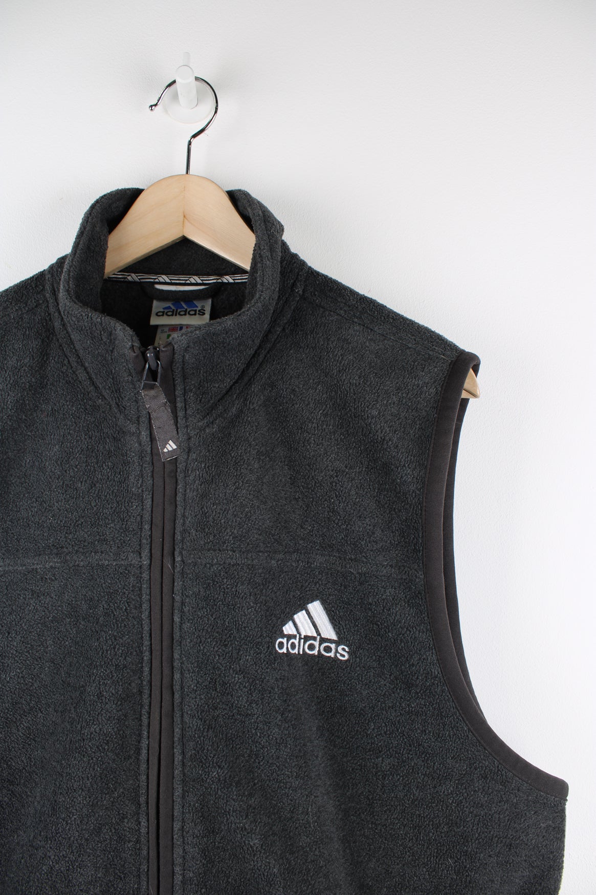 Adidas Gilet (Size XL) – VintageFolk