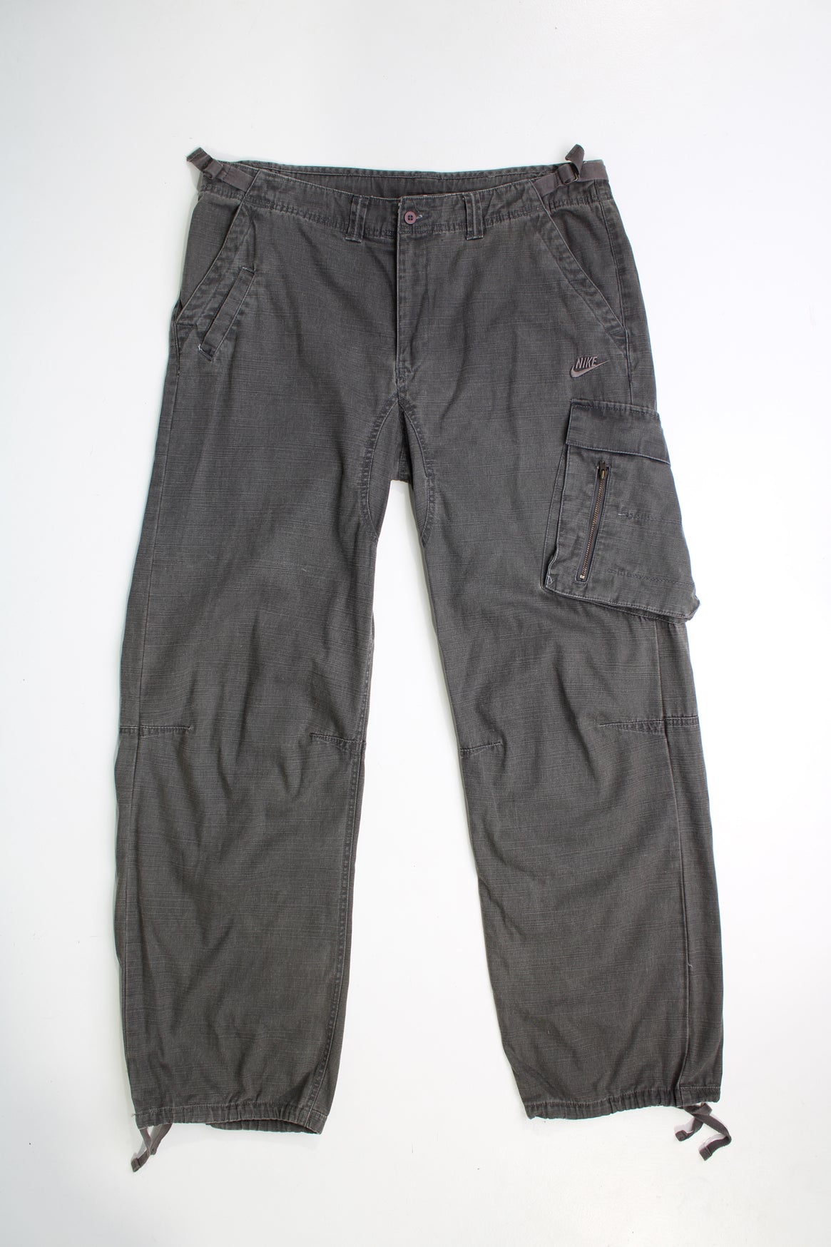 パンツ 00s nike cargo chino wide pants y2k teck 00s nike cargo chino wide pants y2k teck - メルカリ