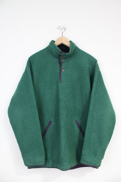 Vintage Patagonia green fleece with 1/4 popper fastening with zip up pockets