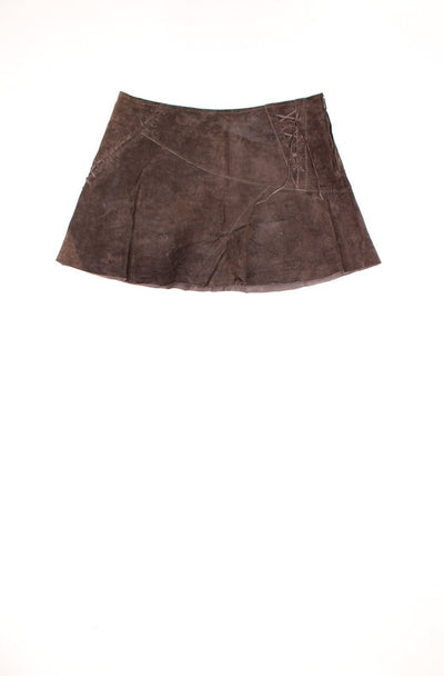 Vintage Y2K River Island low rise brown suede mini skirt. Features whip stitch detail down the sides and closes with a zip at the side.  good condition - marks to the suede (see photos)  Size in label:   Womens 10 (M)