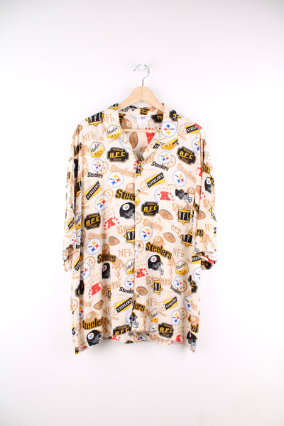 Pittsburg Steelers Hawaiian shirt in tan, features all over print and chest pocket 