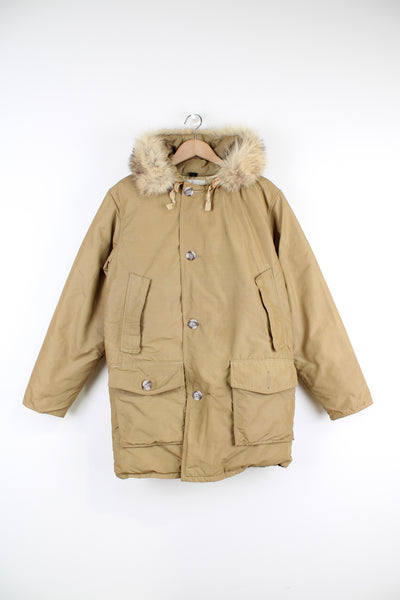 Woolrich 3/4 length puffer style parka coat, with fur trim around the hood and multiple pockets