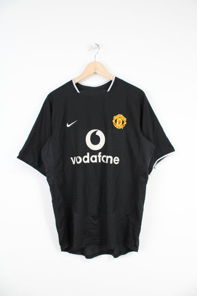 2003-05 Manchester United away shirt by Nike featuring player V.Nistelrooy #10, embroidered badges and printed sponsors 