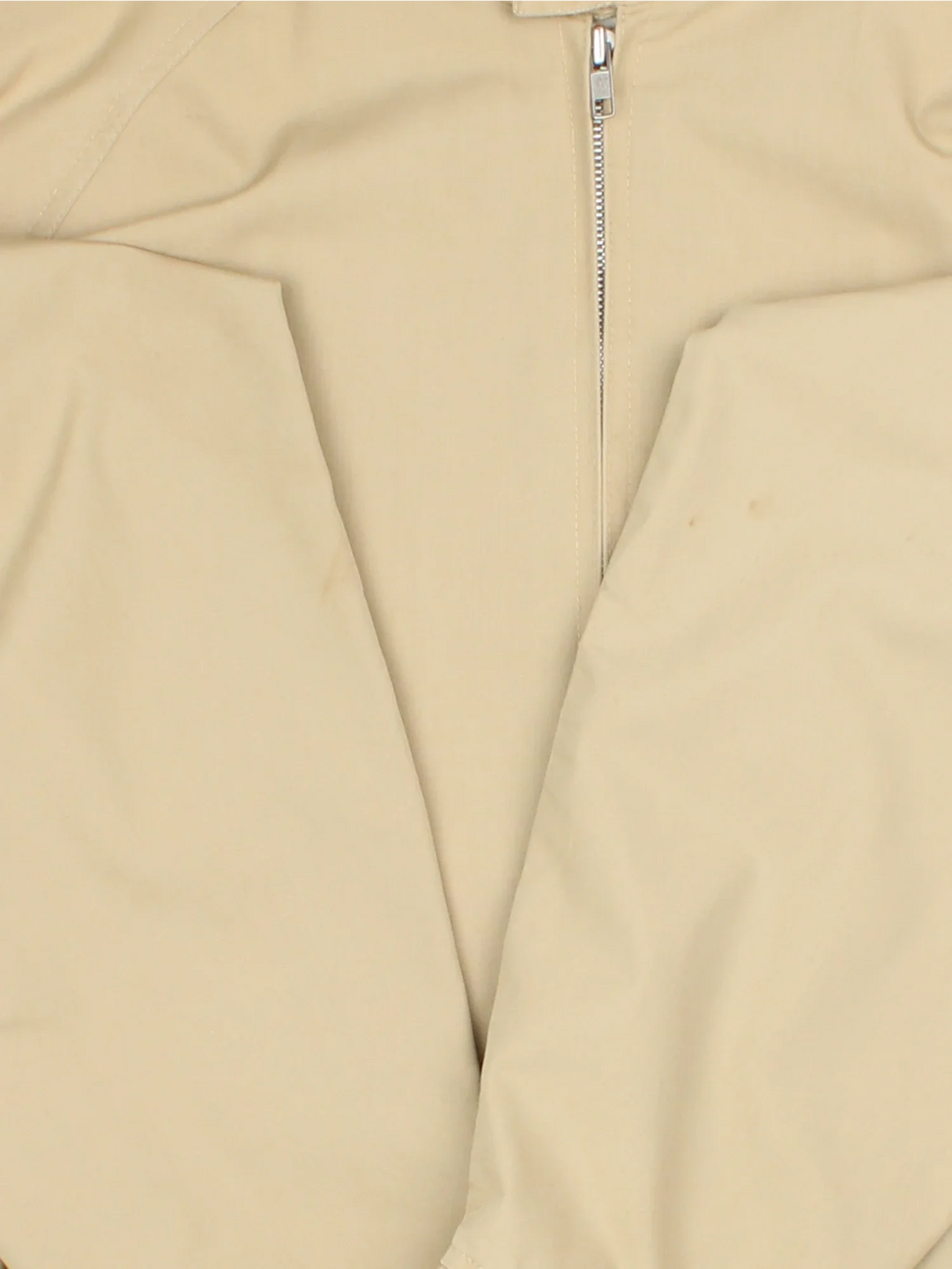 Vintage Dickies Harrington Jacket in a tan colourway. Zips up and has side pockets.