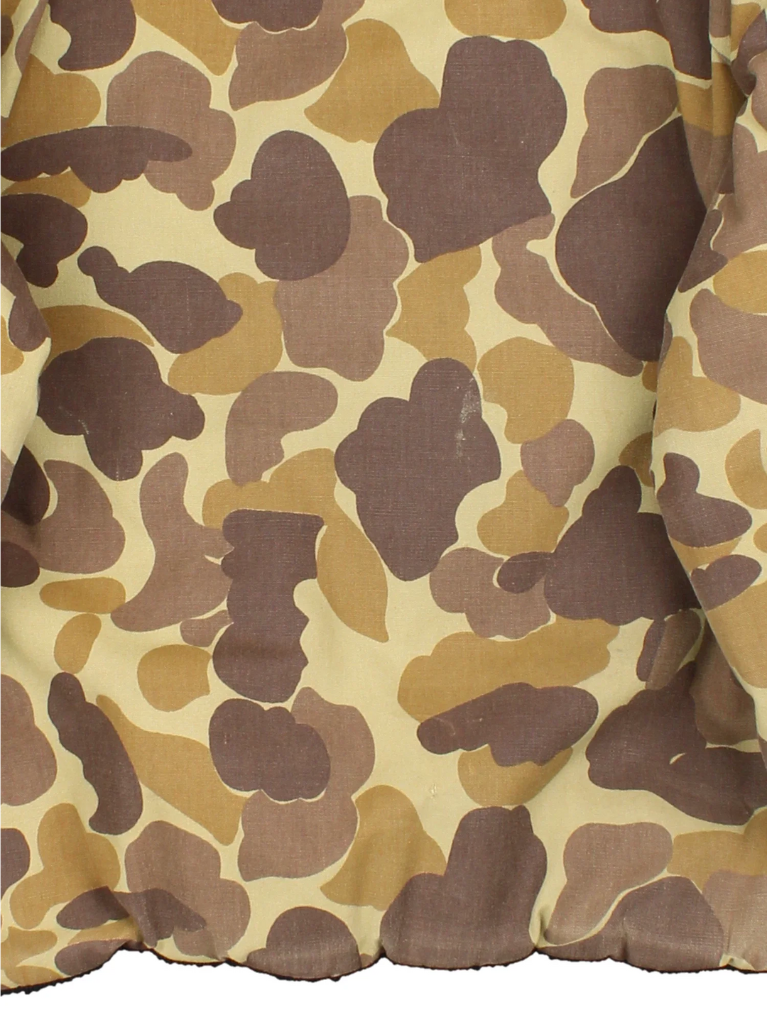 Vintage Gamehide Camo Hunting Jacket in a brown and green colourway. Zips up and has multiple utility pockets, insulated with a quilted lining and has a hidden hood.