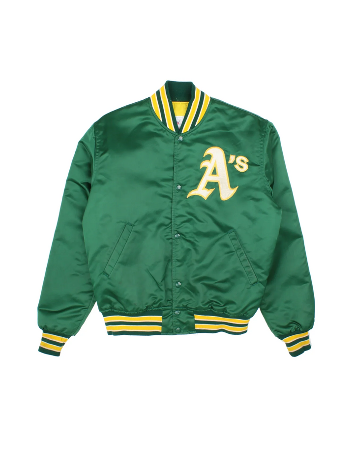Vintage Starter Oakland A's Varsity Jacket in a green colourway. Buttons up and has side pockets, contrast cuffs and hem has logos embroidered on the front.