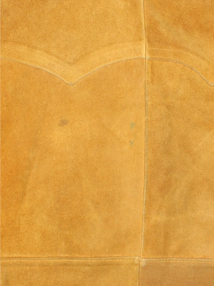 Vintage 1960's Bay River Of San Jose California Western Suede Leather Vest in a tan colourway. Buttons up and has front pockets, sherpa insulated lining and western .