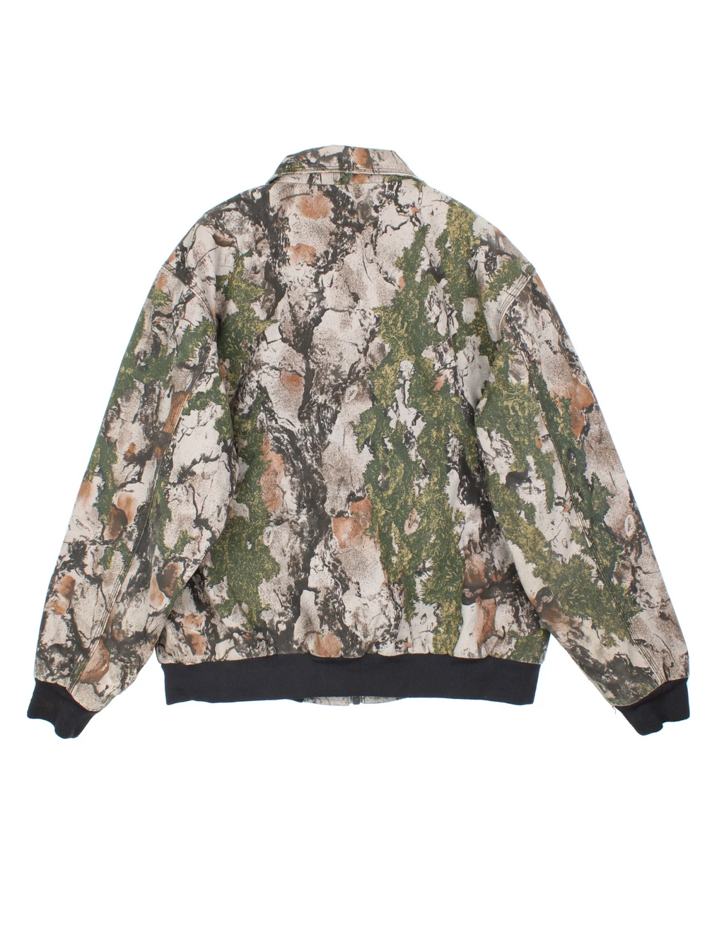 Vintage Yukon Gear Camo Bomber Jacket in a green colourway. Zips up and has side pockets, insulated with a quilted lining, and has the logo embroidered on the front.