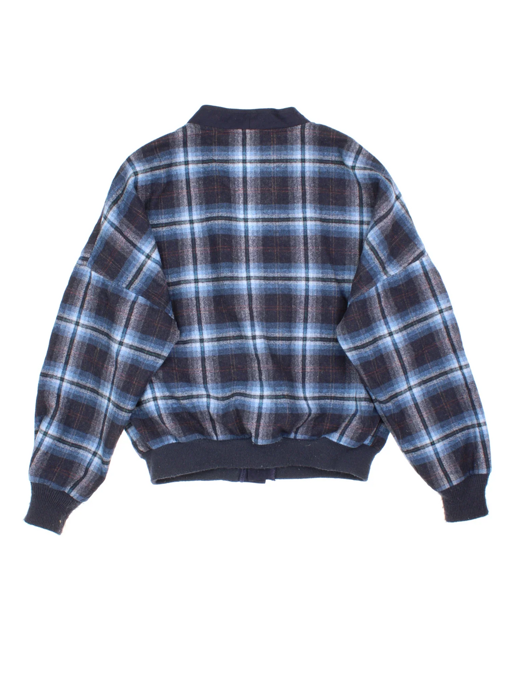 Vintage Pendleton Plaid Cardigan in a blue colourway with all over plaid pattern. Button up with cuffed hem and sleeves. 