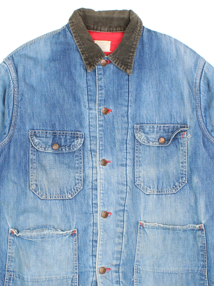 Vintage 60's Big Mac By JCPenney Chore Work Jacket in a blue colourway. Button up closure, has multiple pockets, insulated with a quilted lining, and has a corduroy collar.