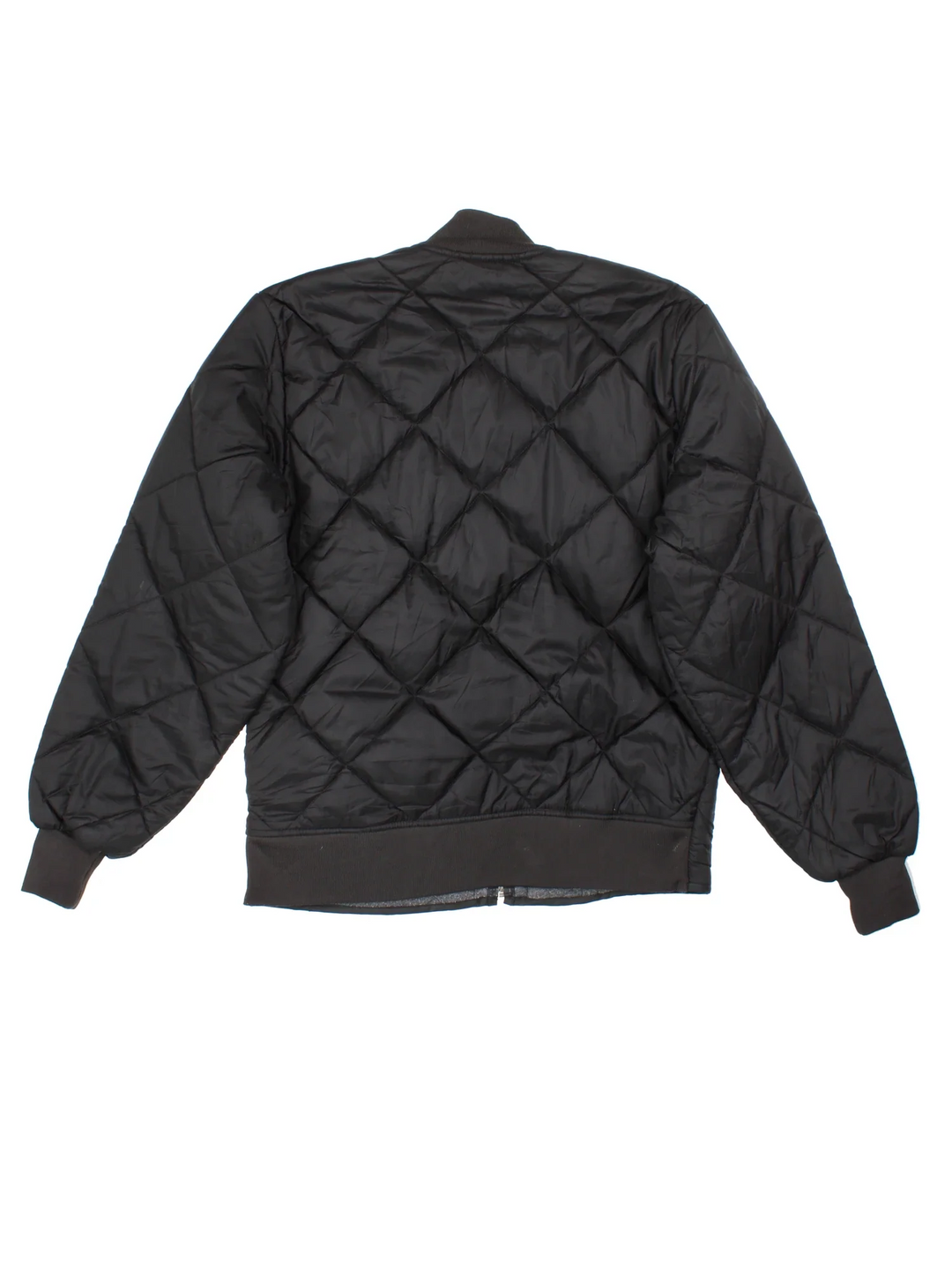 Dickies Quilted Jacket in a black colourway. Zip up fastening, side pockets and jersey lined.