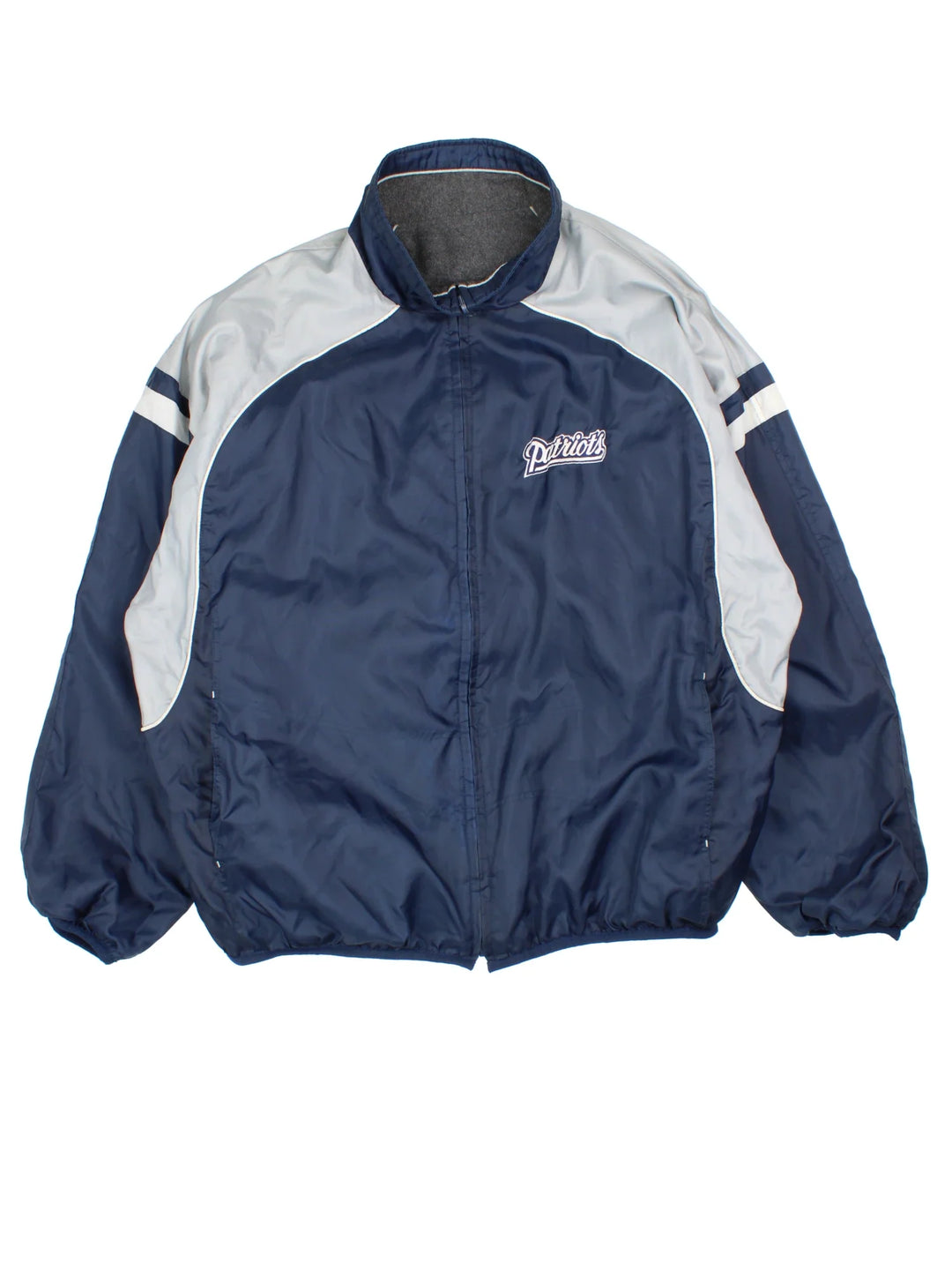 New England Patriots NFL Reversible Jacket in either a blue jacket colourway or grey fleece option. Zips up and has side pockets, and has the team logo embroidered on the front and back.