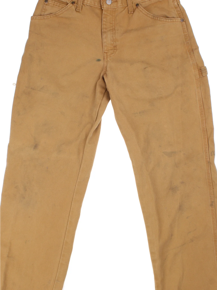 Dickies Carpenter Trousers in tan colourway with multiple pockets and the logo embroidered on the back.
