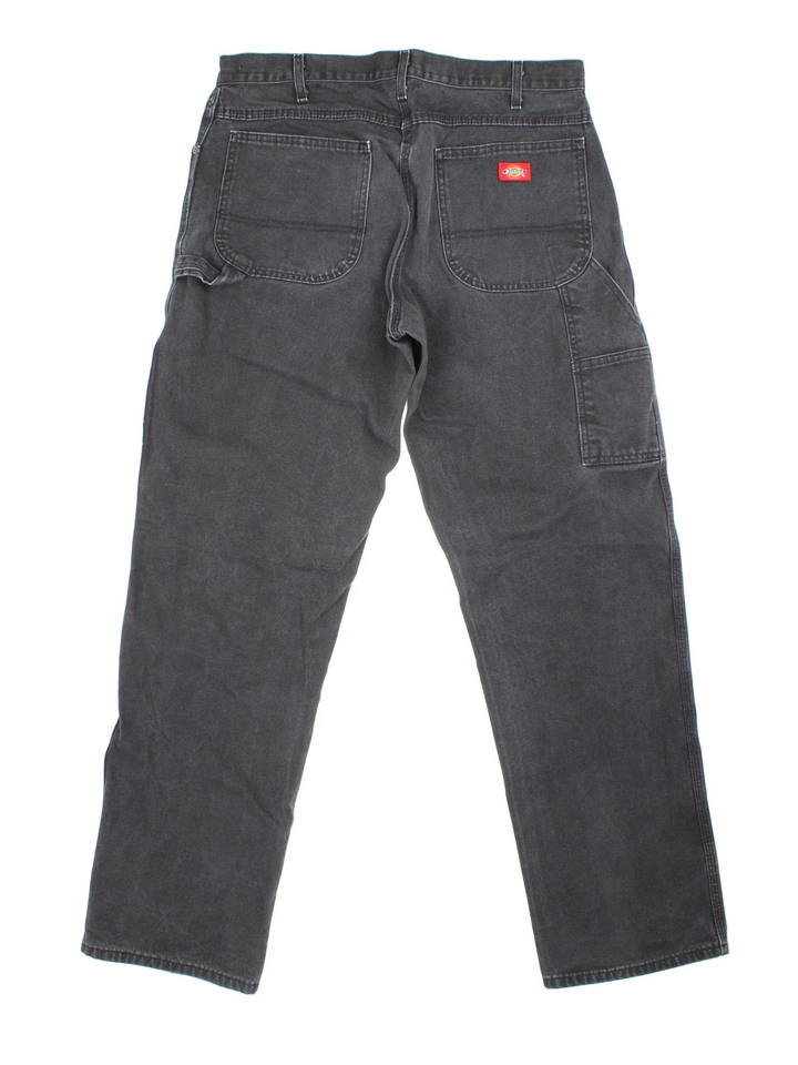Dickies Carpenter Jeans in black colourway with multiple pockets and the logo embroidered on the back.