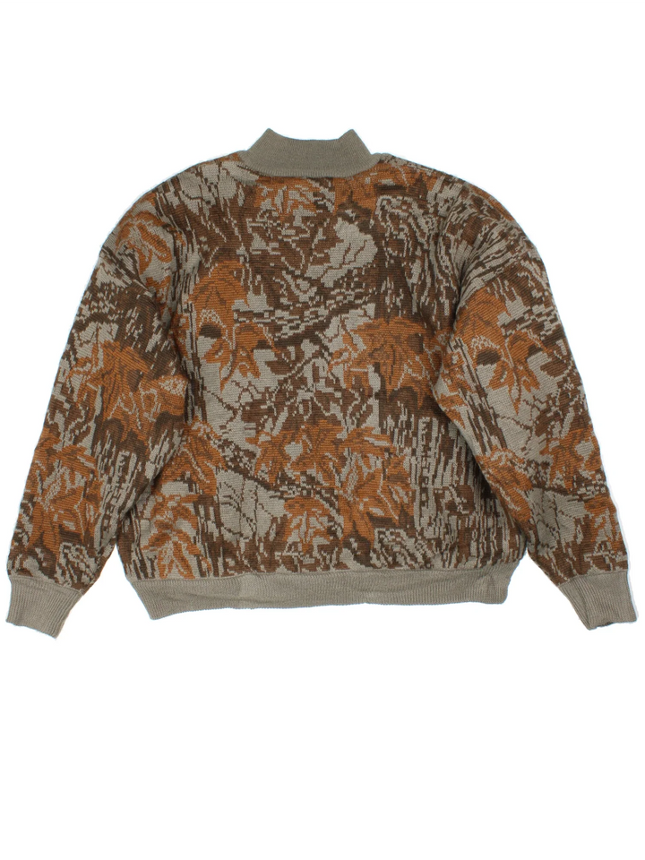 Vintage Cabela's Camo Zip Up Jumper in a brown and green colourway, heavy insulated with fleece lining.