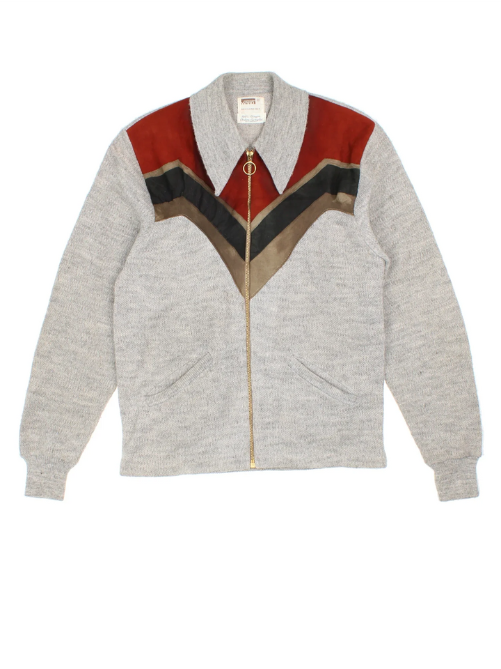 Vintage 70's Montgomery Ward Jumper in a grey colourway with suede panelling, zip up closure and has a dagger collar.