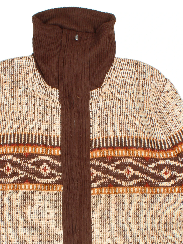 Vintage 70's Montogomery Ward Patterned Cardigan in a brown colourway with zip up closure and all over patterns.