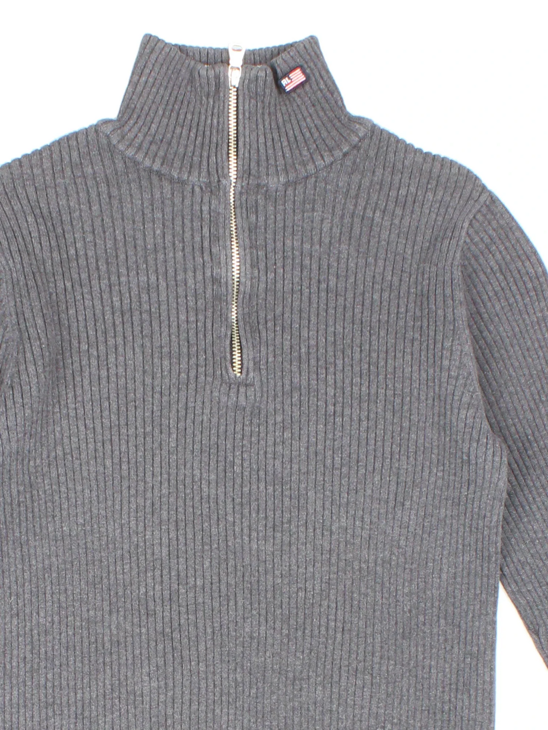 Ralph Lauren 1/4 Zip Jumper in a grey colourway with 1/4 zip and embroidered branding on neckline.