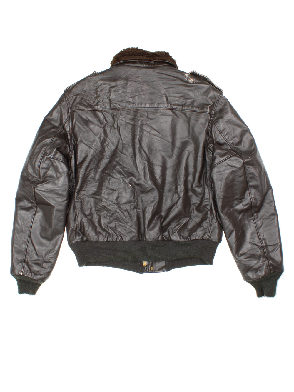 Schott Leather Flight Jacket in a brown colourway with a faux fur collar, zip up with side pockets and has a faux fur lining. 