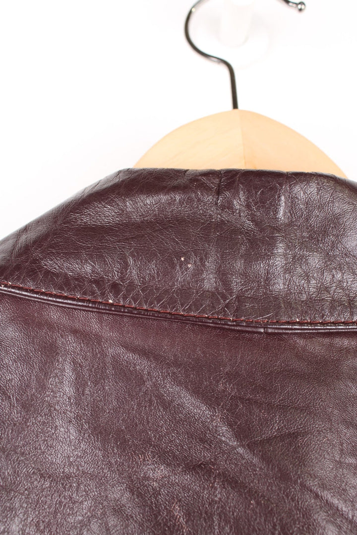 Vintage 70's Wilsons Leather Jacket in a brown colourway, zip up with multiple pockets and has a nylon lining. 