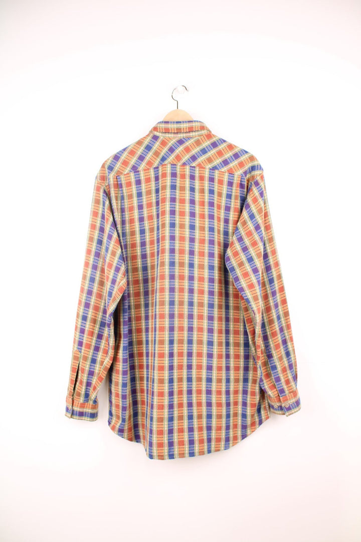Vintage Marlboro Classics Plaid Shirt in a orange, green and blue/purple colourway, button up, has a chest pockets with the logo embroidered on it.
