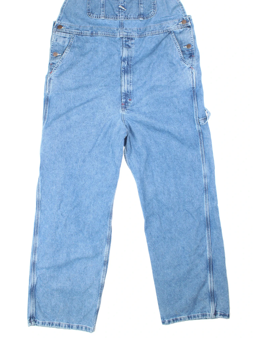 Dickies Dungarees in blue colourway with multiple pockets, adjustable straps and the logo embroidered on the front.