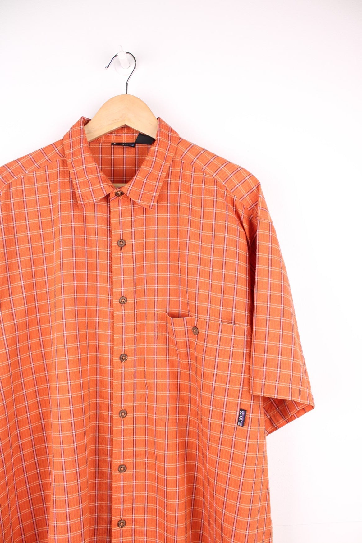 Patagonia shirt orange 2025