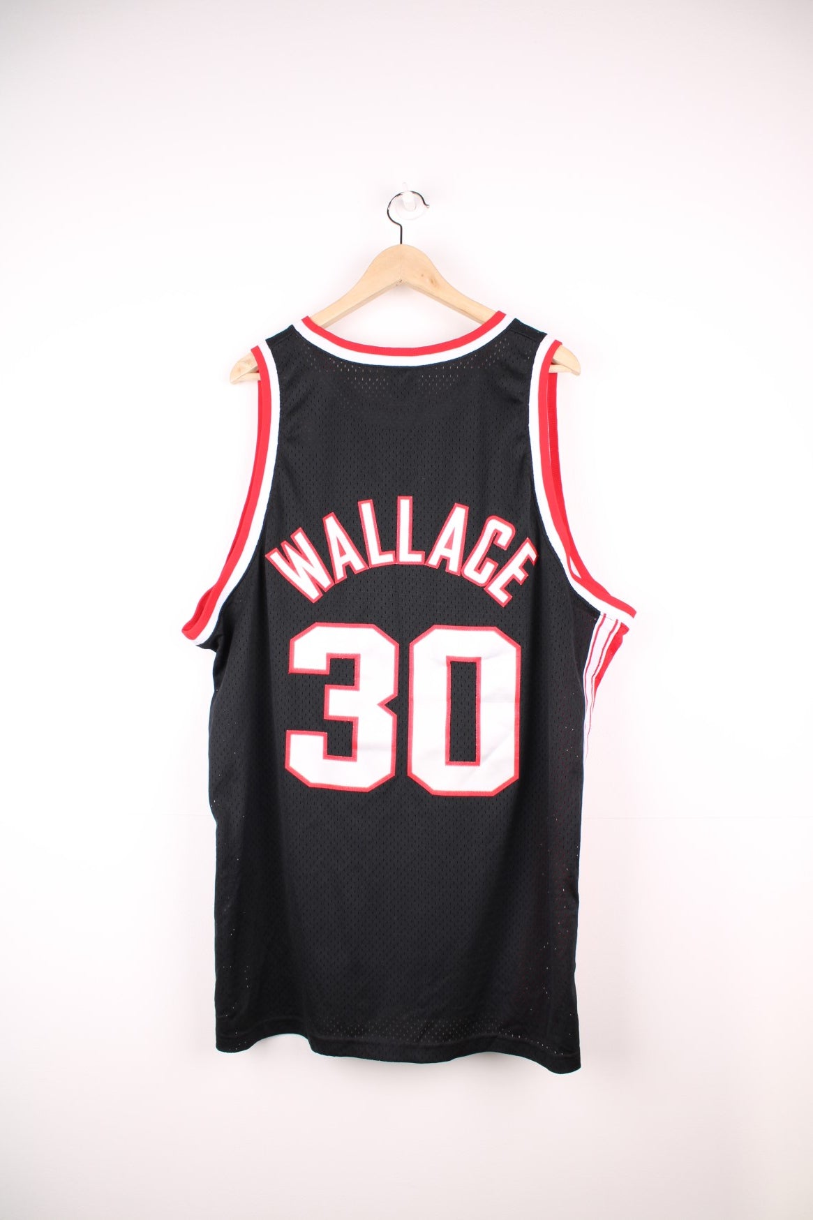 wallace nike