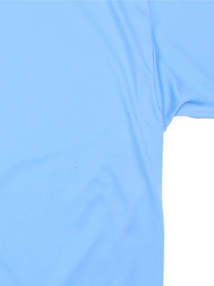 Vintage Leeds United 2004/05 Football Shirt in the blue away kit colourway, features embroidered logos and badge on the front.
