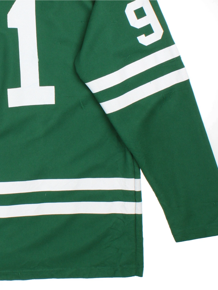 Vintage Southpole Hockey Jersey in green colourway, features lace up neckline, printed logos and badge on the front.