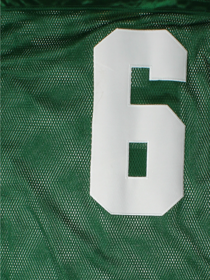 New York Jets Reebok NFL Jersey in a green colourway, features logos and number on the front with white stripe detailing on the sleeves and player name SANCHEZ #6 on the back.