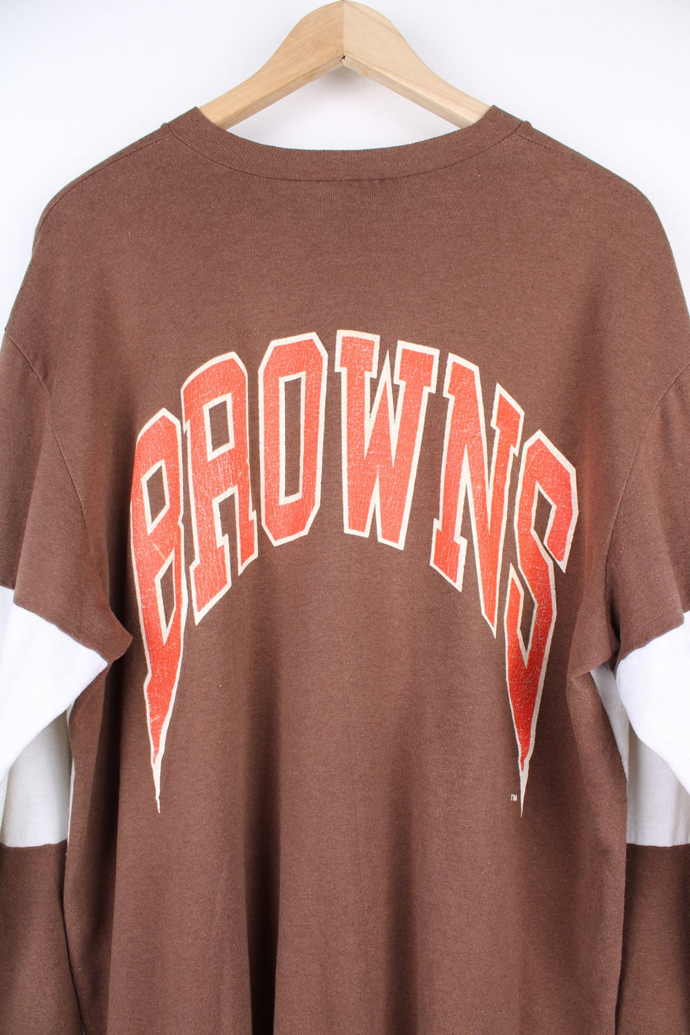 Vintage Cleveland Browns long sleeved T-Shirt with printed logo on the front and back.