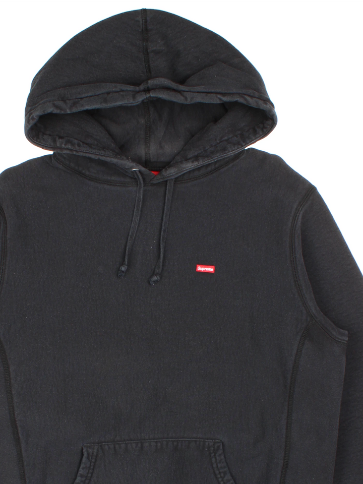 Supreme small box logo hoodie in black with pouch pocket. 