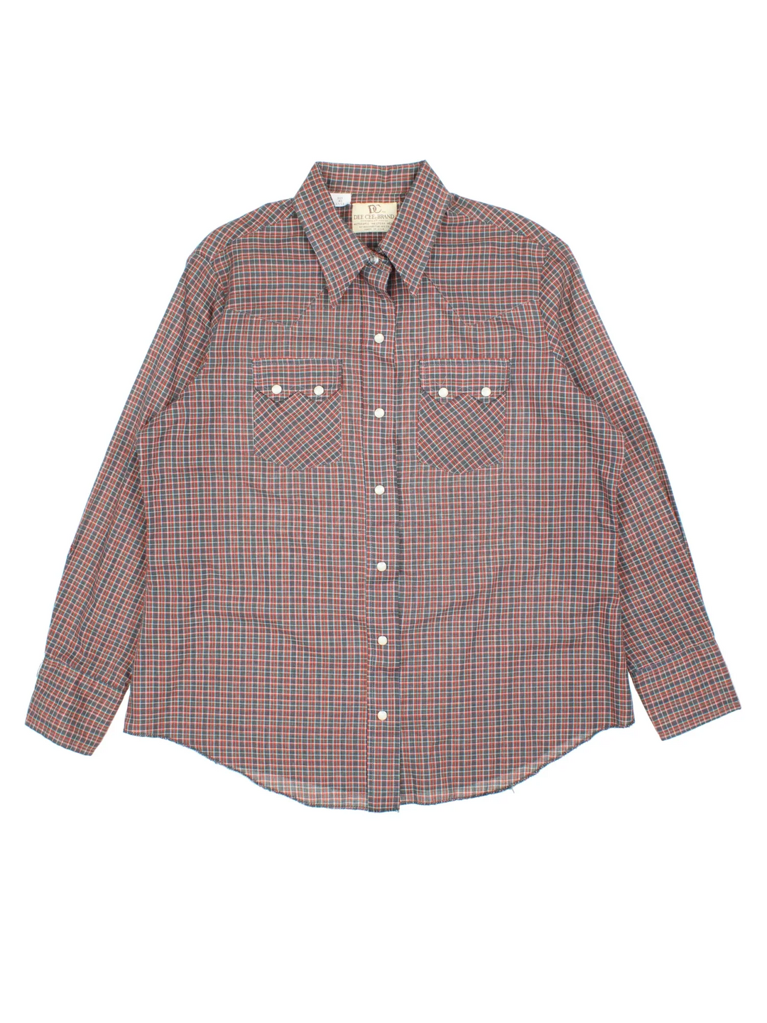 Vintage Western Shirt in a red checked colourway. Popper button fastening, with front patch pockets and western detaling.
