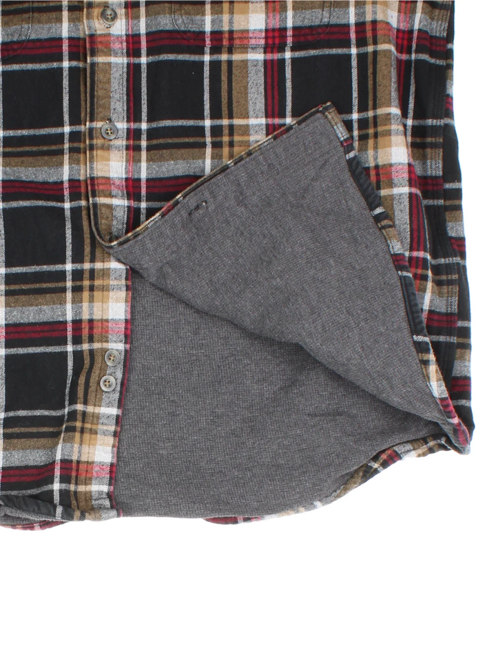 Carhartt Flannel Shirt in a black/grey/red colourway. Button up with front patch pockets and jersey lining.