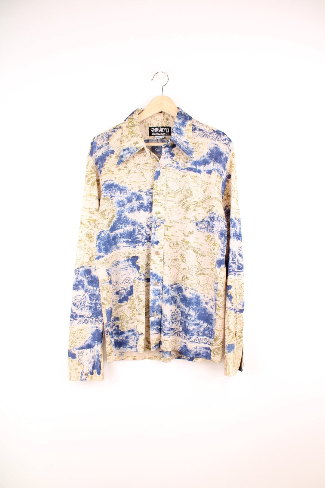Vintage Cellina Collection lightweight polyester shirt with tan, blue, and green horse and jockey print with 'dark horse' and 'horse racer' spellouts. 